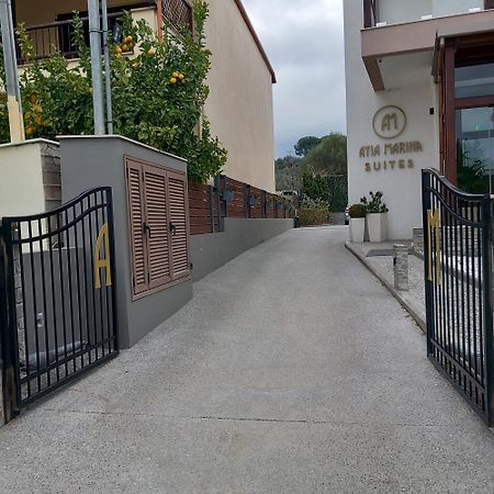 Ayia Marina Suites Ouranoupoli Bagian luar foto